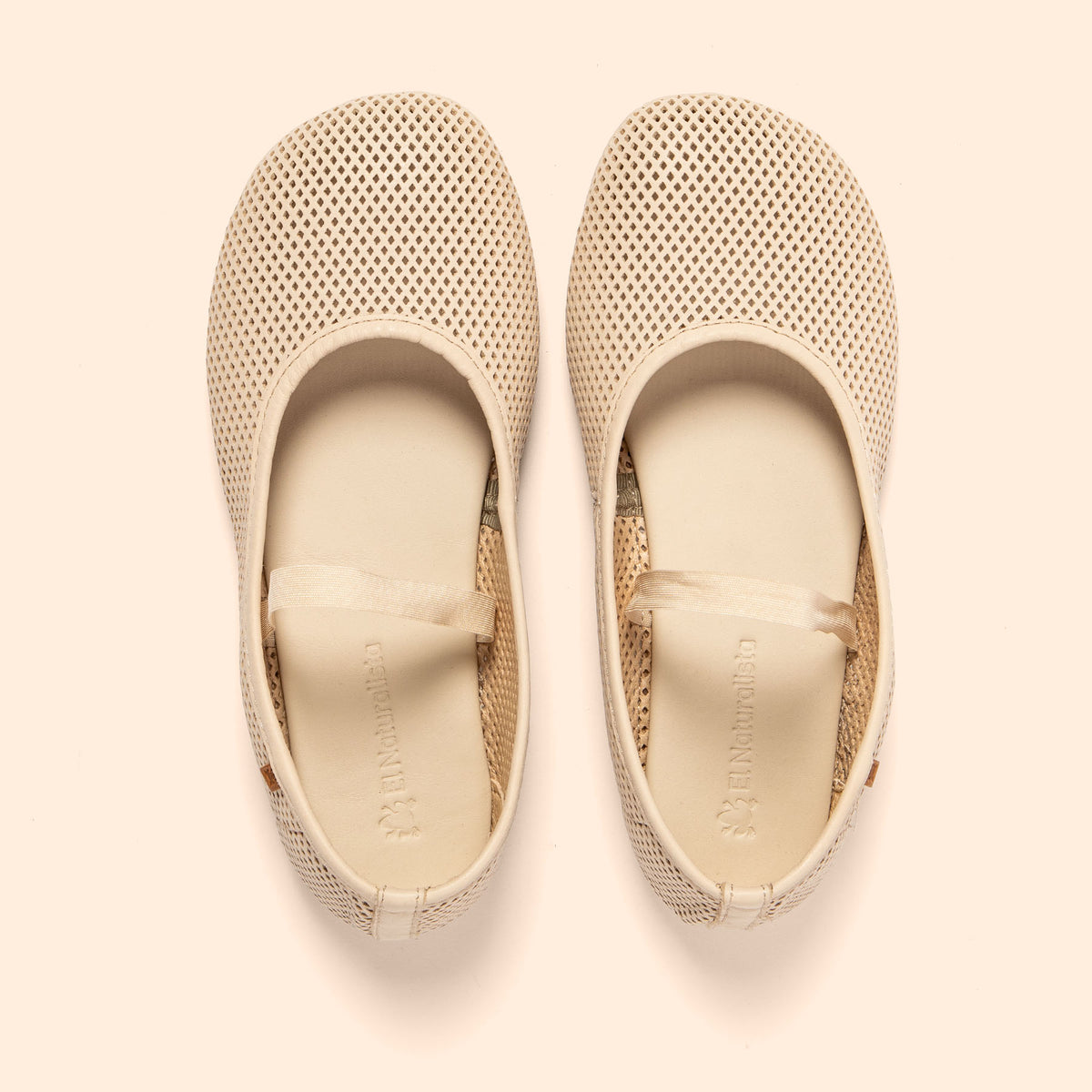 gid://shopify/Product/16124784771404_4