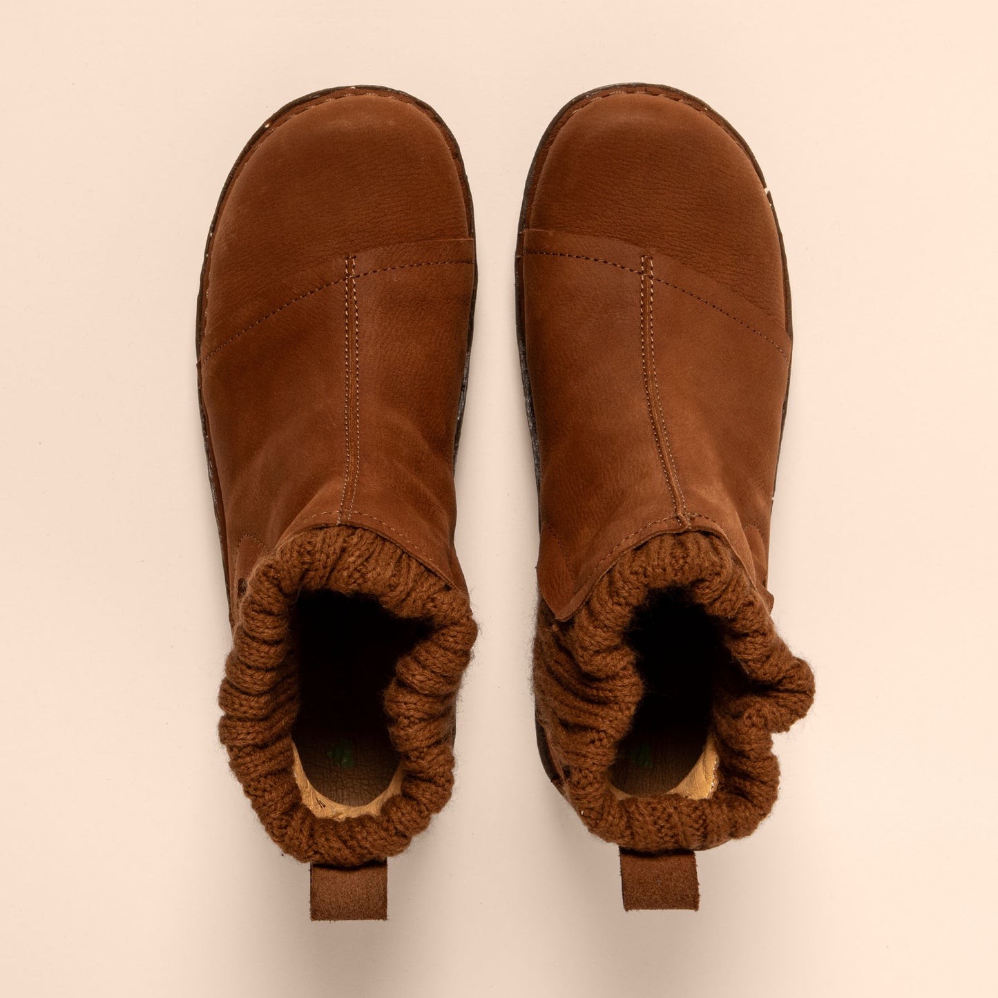 gid://shopify/Product/15700919877964_4
