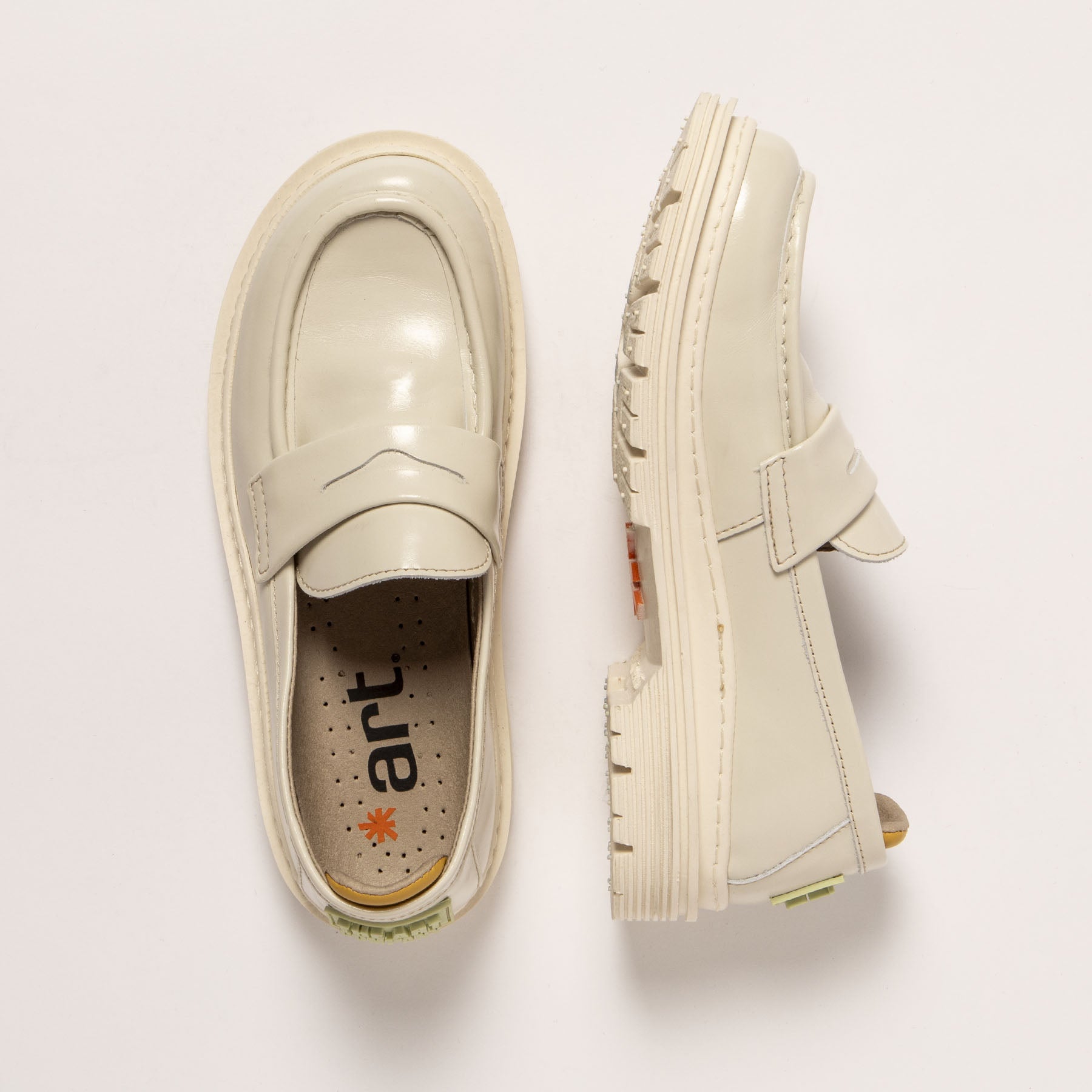 gid://shopify/Product/15693435797836_4