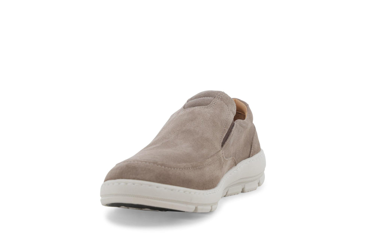 gid://shopify/Product/15685917802828_3