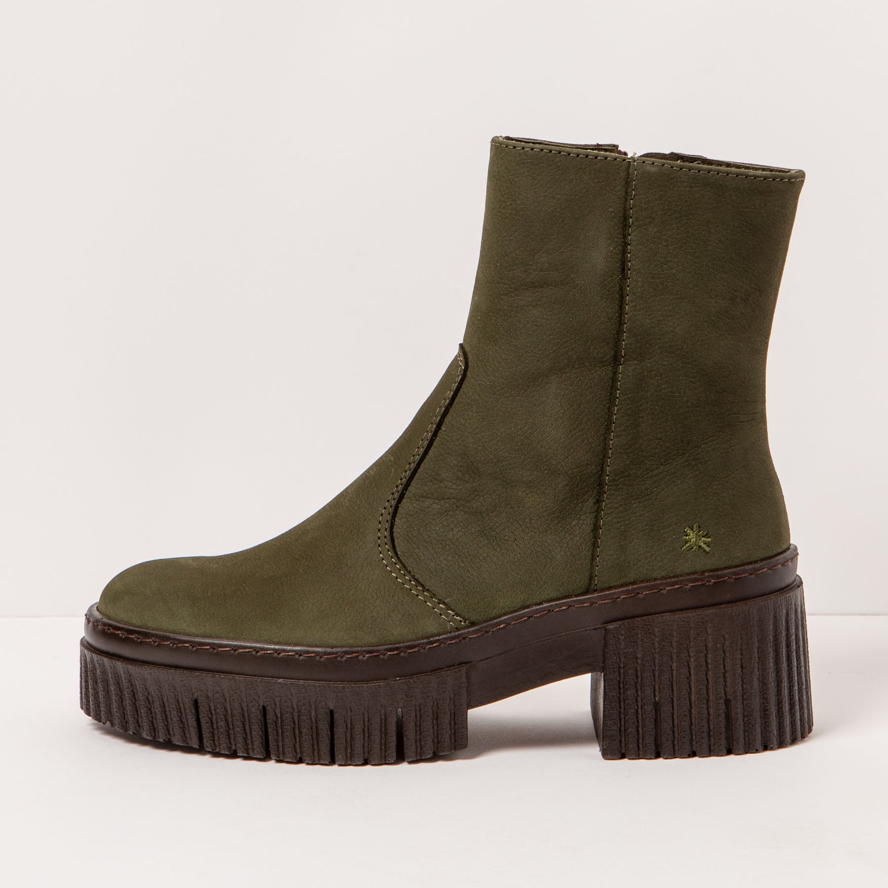 gid://shopify/Product/15785707503948_5