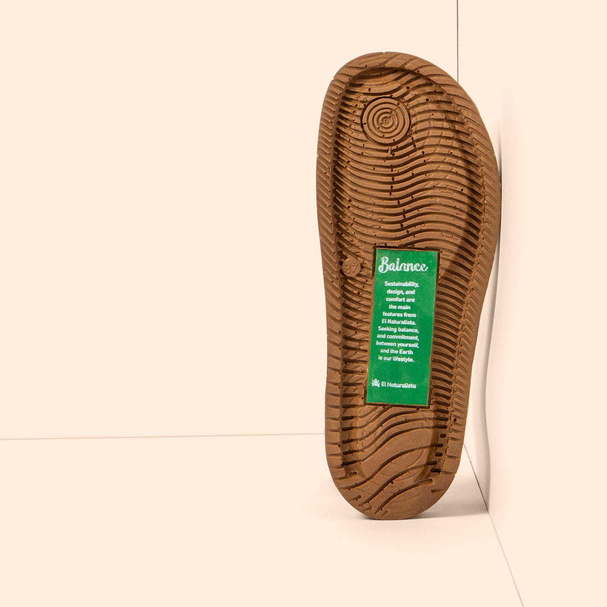 gid://shopify/Product/16124769861964_3