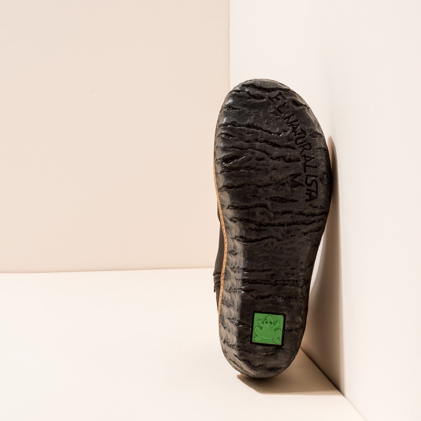gid://shopify/Product/15791431090508_3