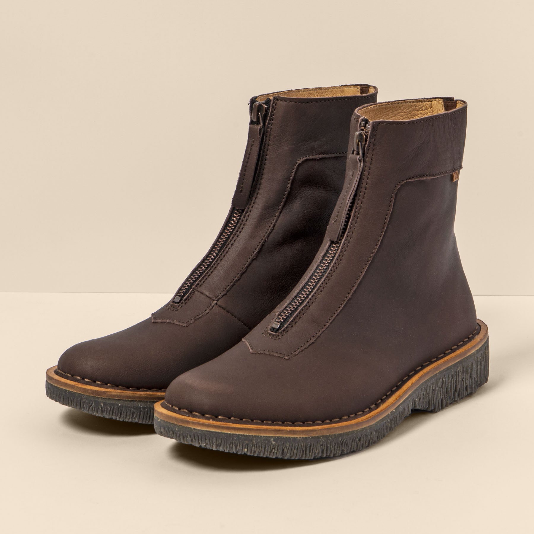 gid://shopify/Product/15700012695884_2