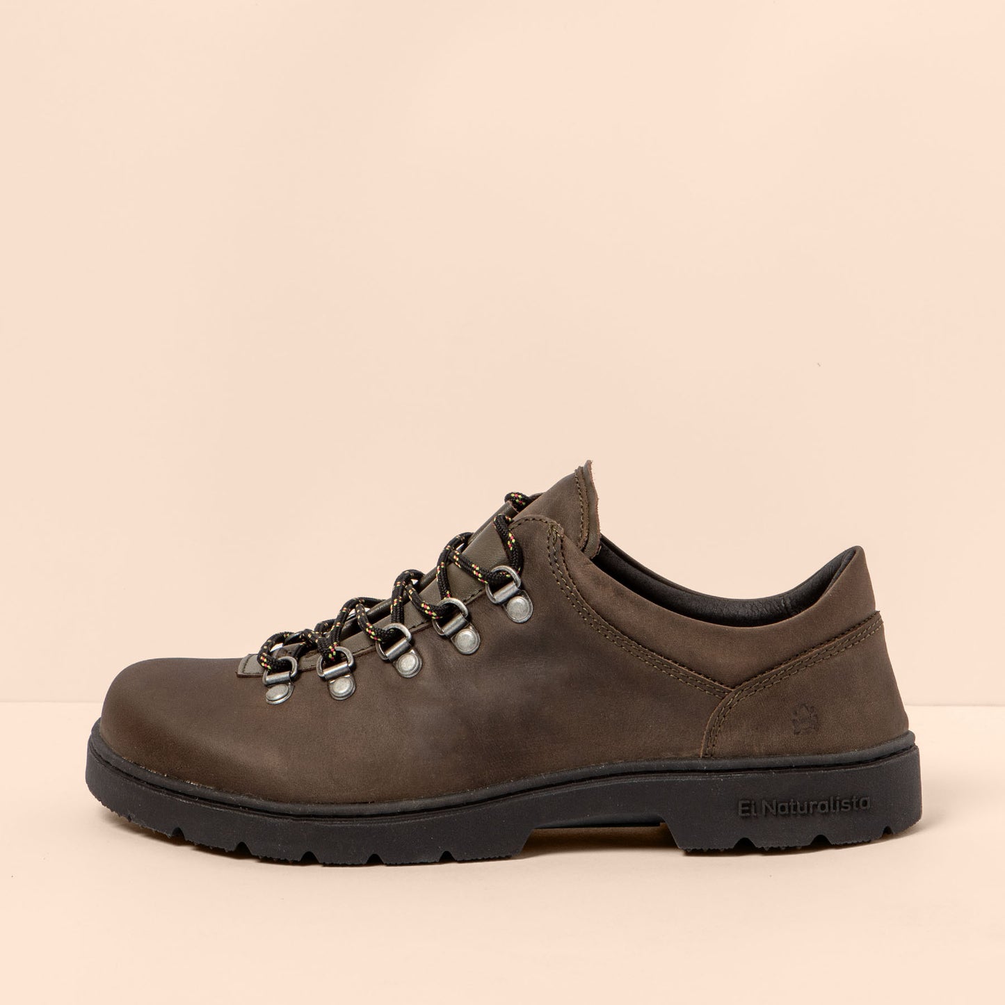 gid://shopify/Product/15700755874124_1