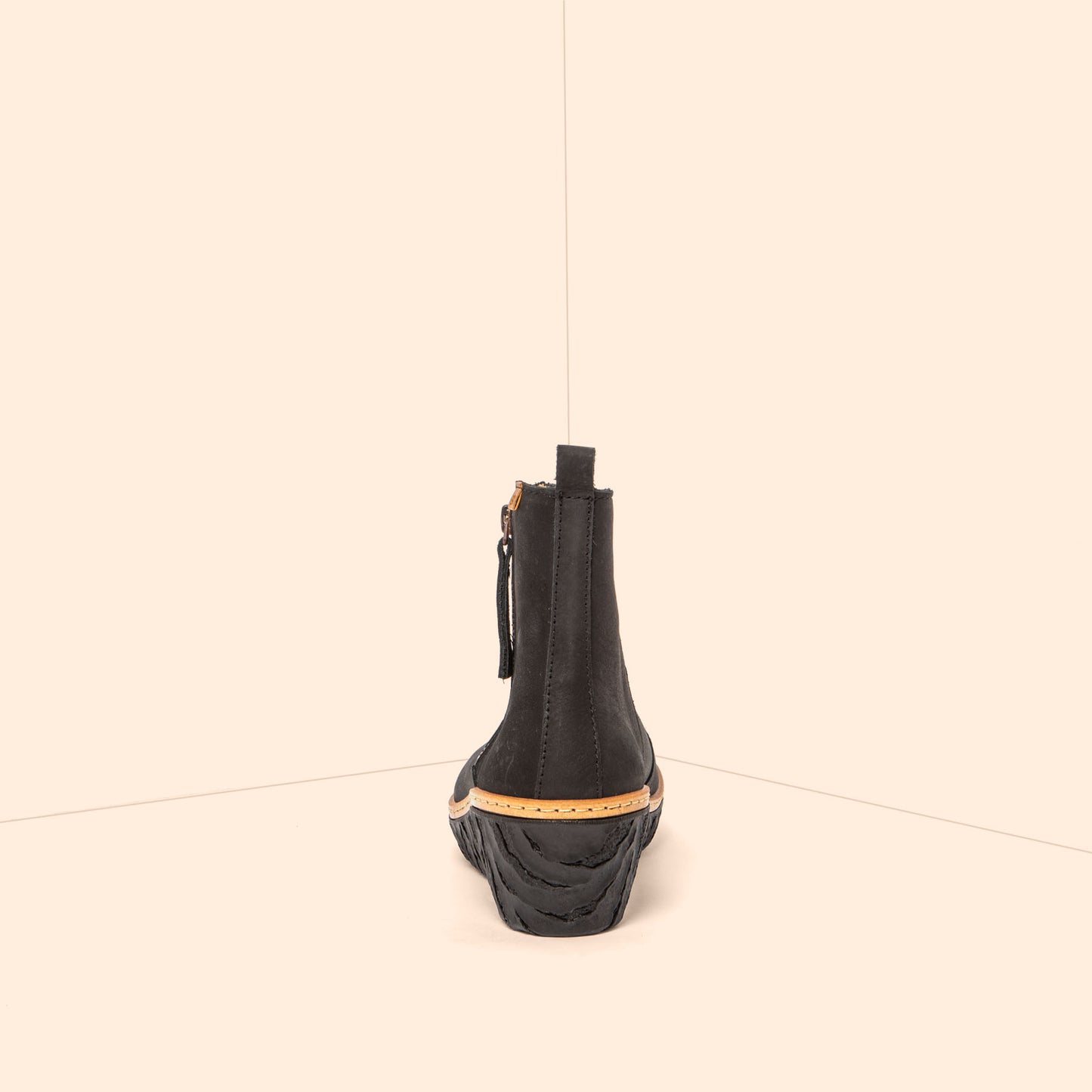 gid://shopify/Product/15700753482060_6