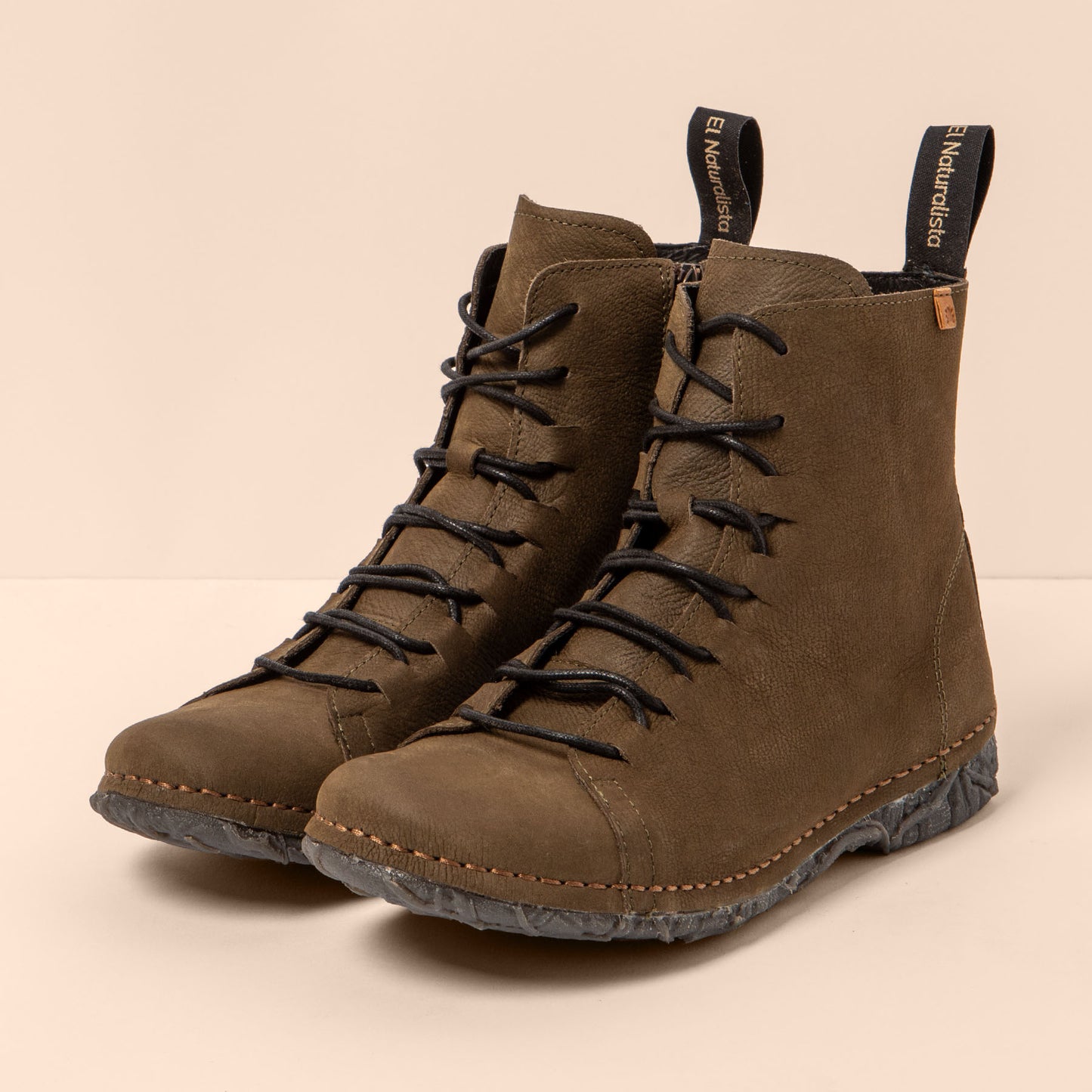 gid://shopify/Product/15700901658956_2
