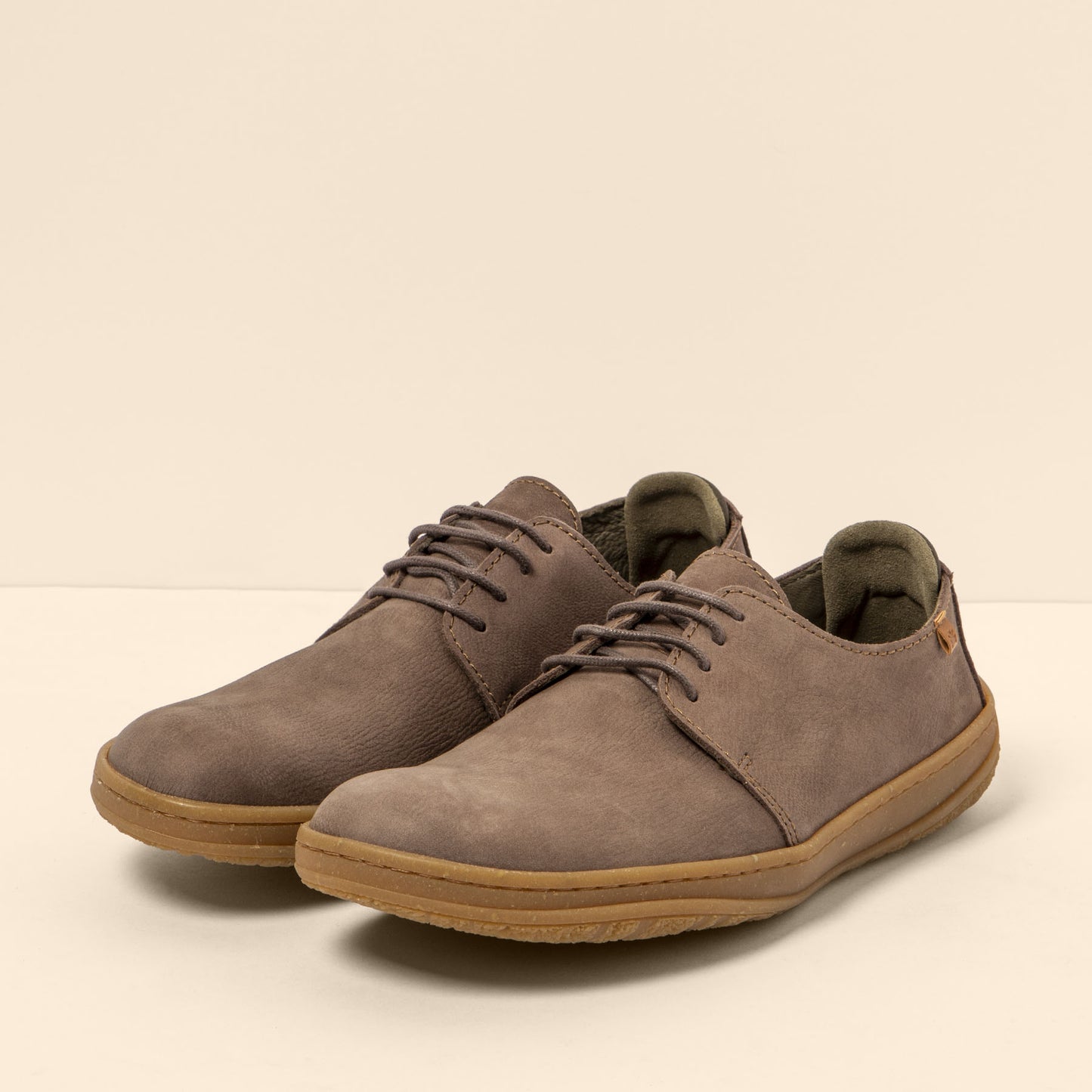 gid://shopify/Product/15699963806028_5