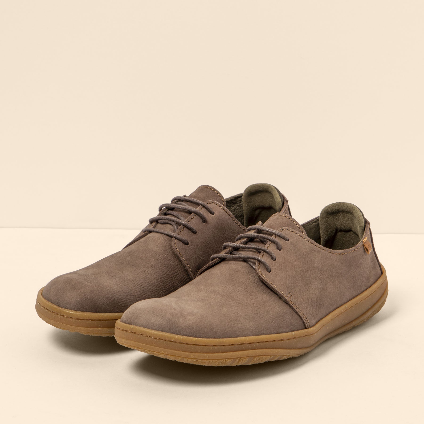 gid://shopify/Product/15699963806028_5