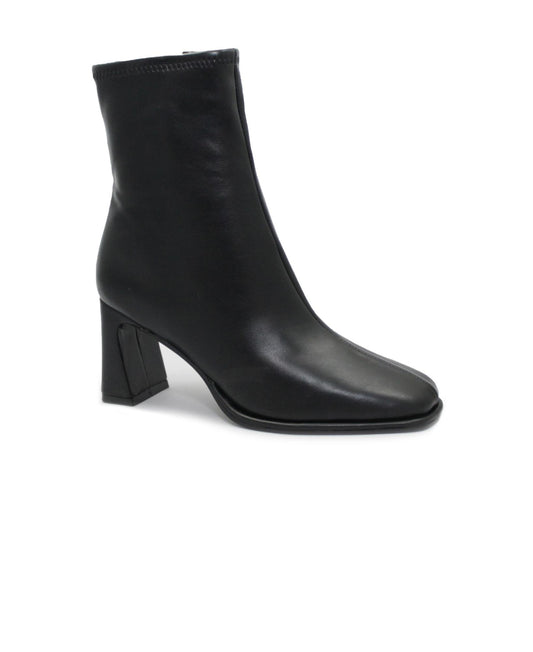 gid://shopify/Product/15737686753612_1