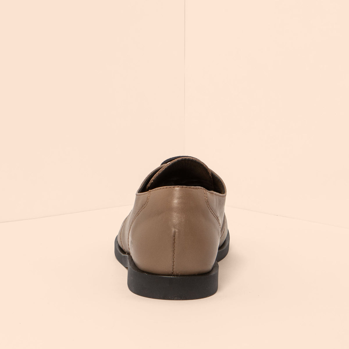 gid://shopify/Product/16124499034444_5
