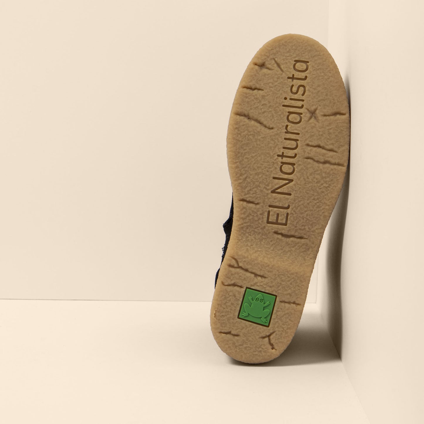 gid://shopify/Product/15700137935180_6