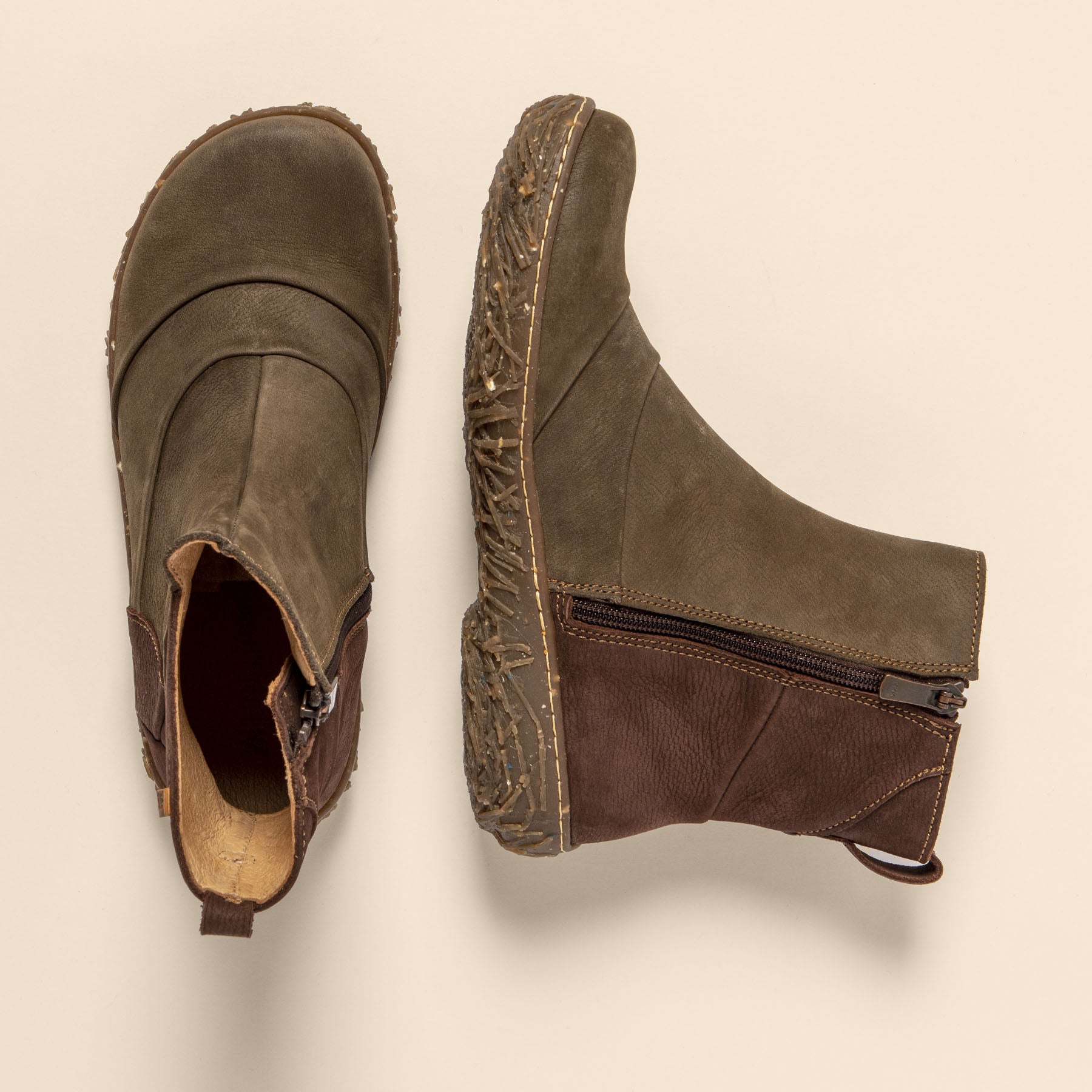 gid://shopify/Product/15699972817228_7