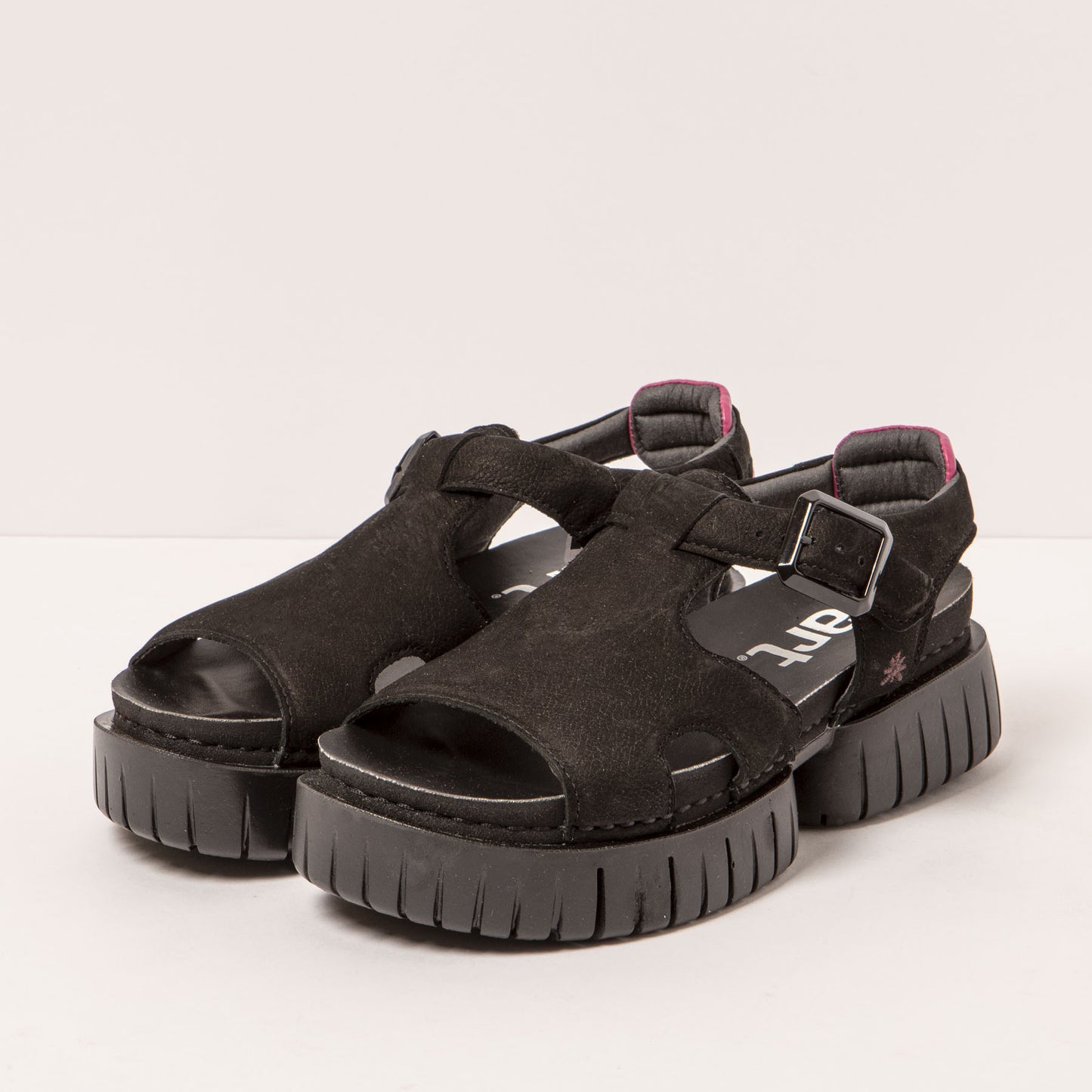 gid://shopify/Product/15693327171916_2