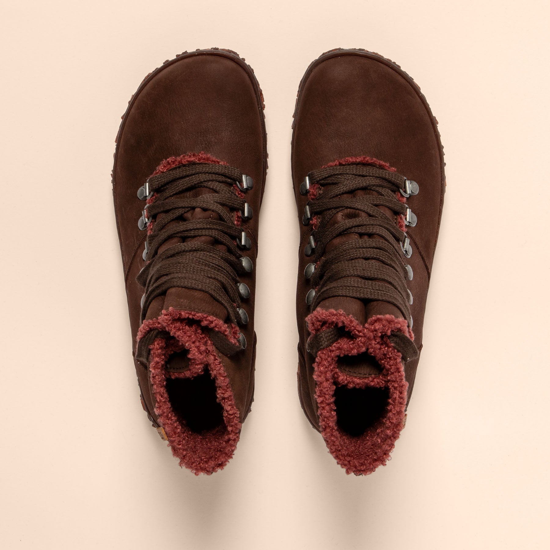 gid://shopify/Product/15700799258956_4