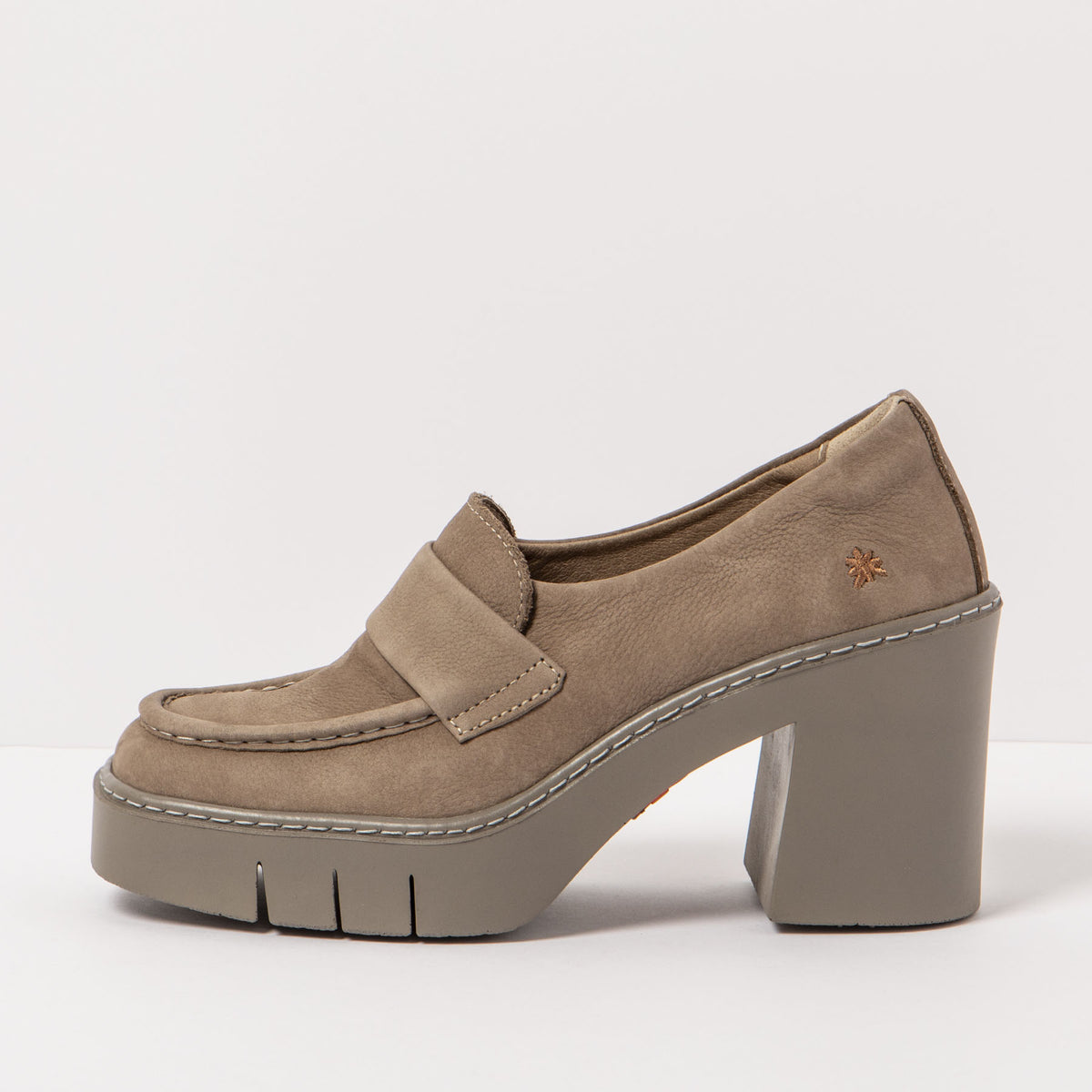 gid://shopify/Product/16171756126540_4