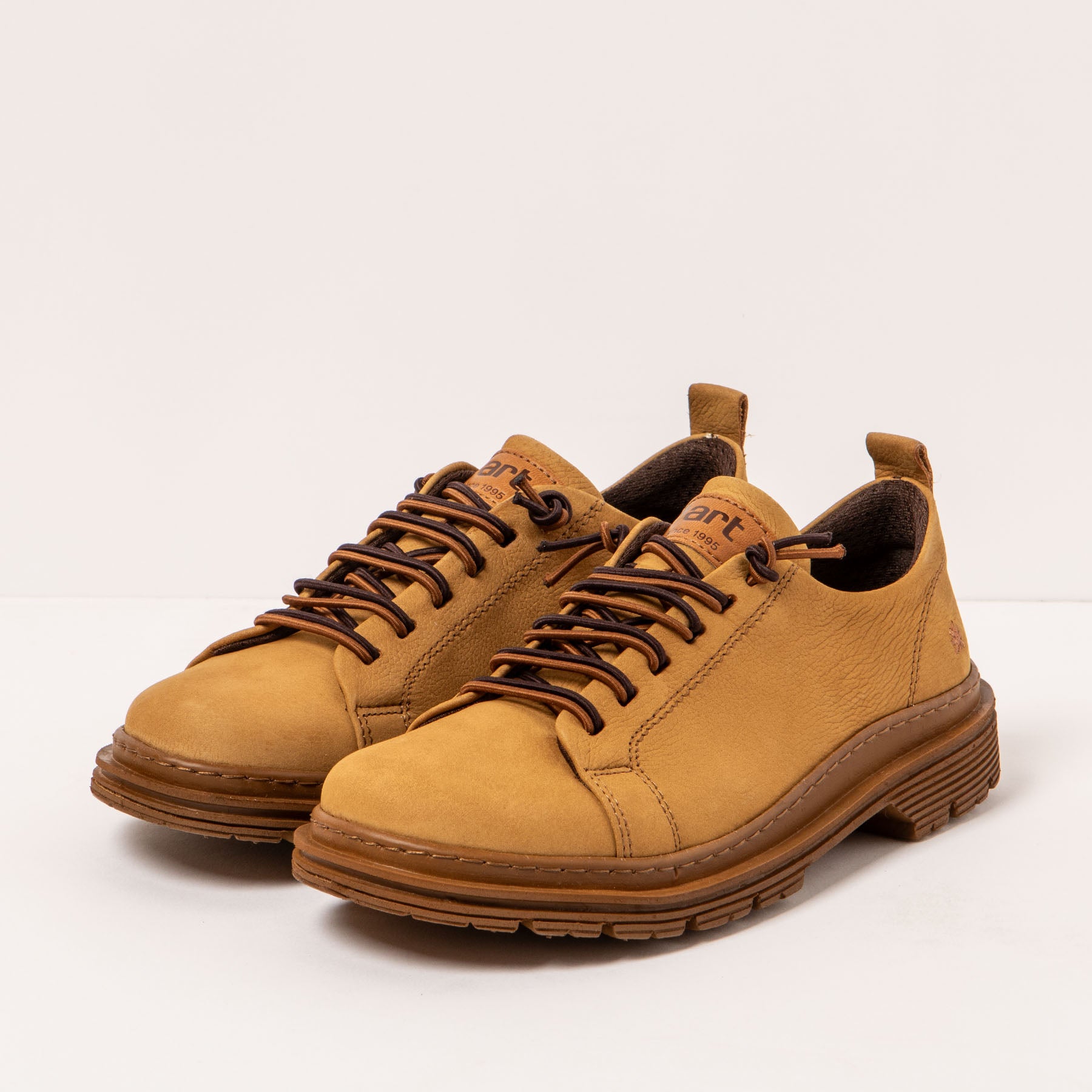 gid://shopify/Product/15694325743948_2