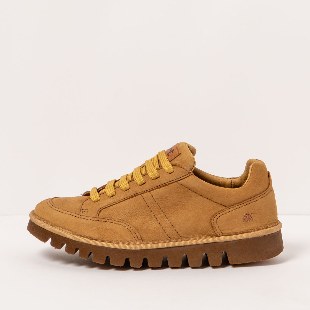 gid://shopify/Product/16172446417228_1