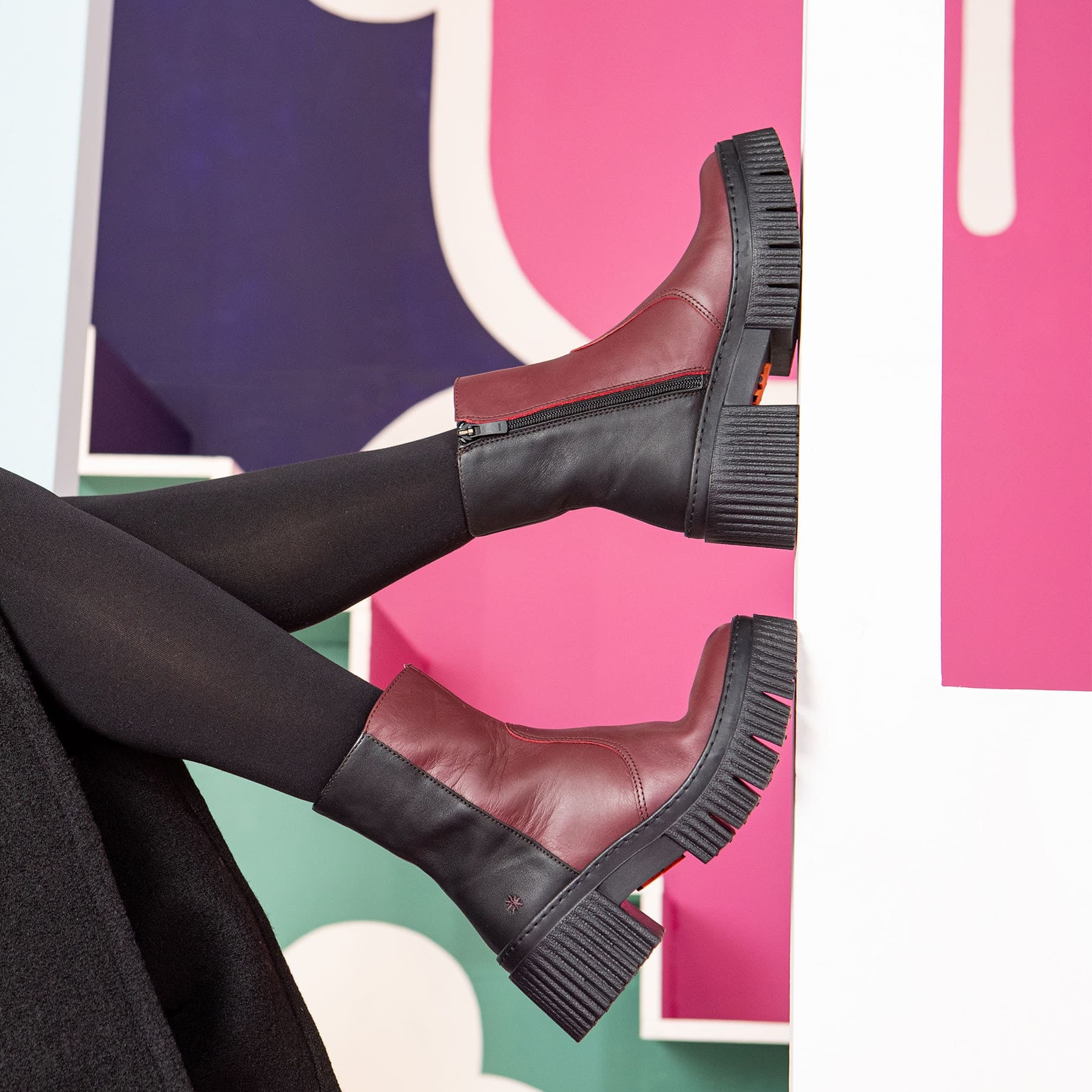 gid://shopify/Product/15785705603404_9