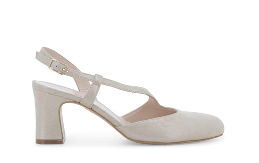 gid://shopify/Product/15686064570700_1