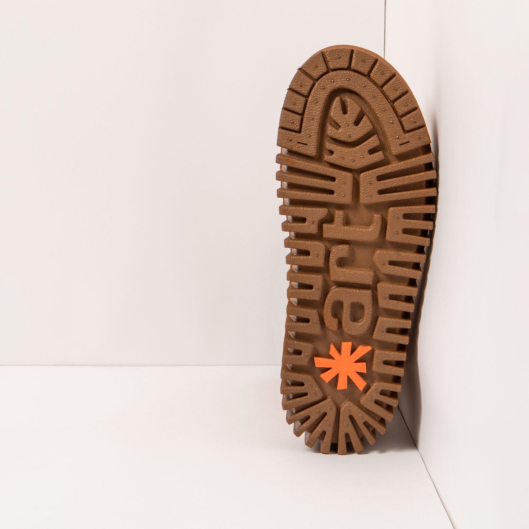 gid://shopify/Product/15694076150092_3