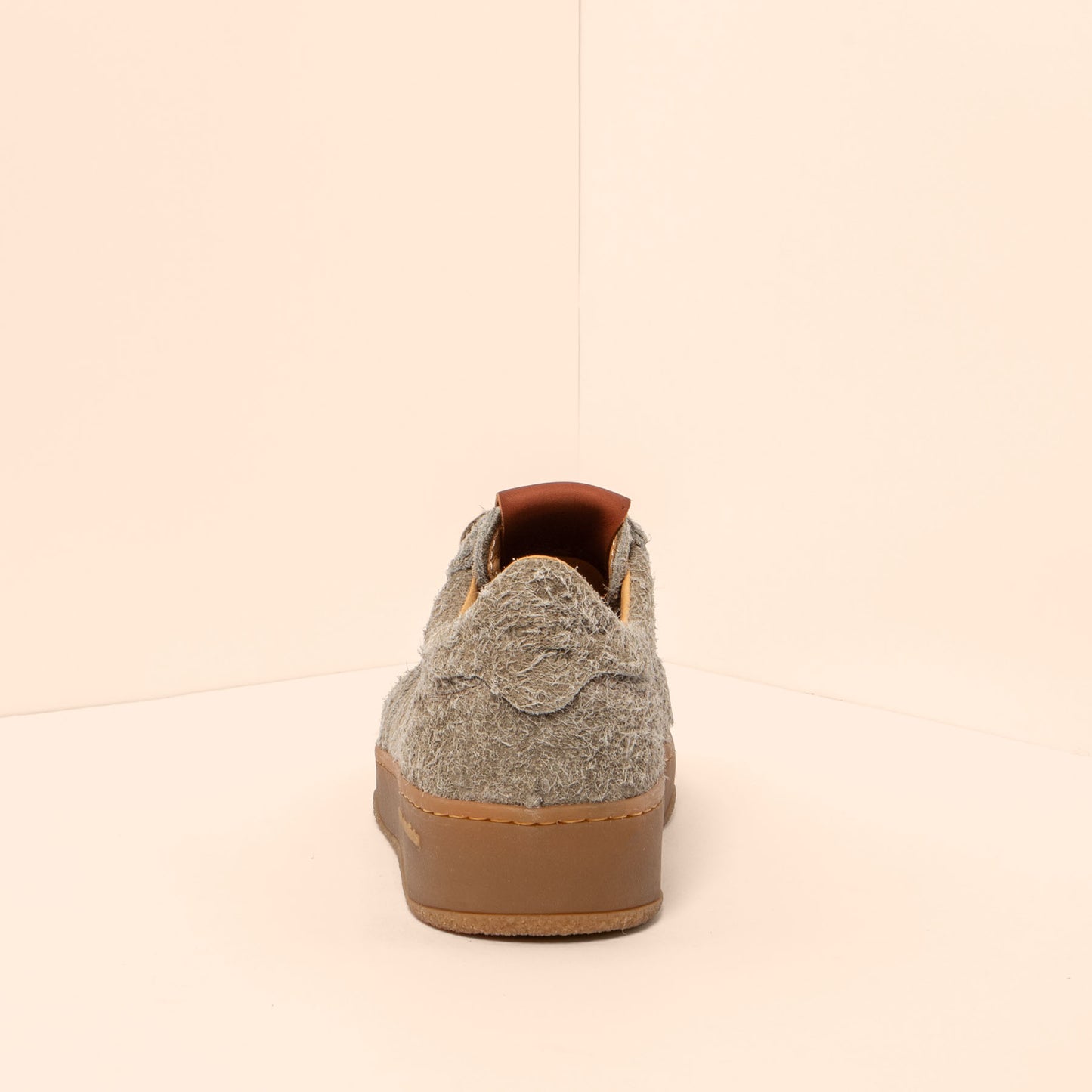 gid://shopify/Product/15700860141900_5