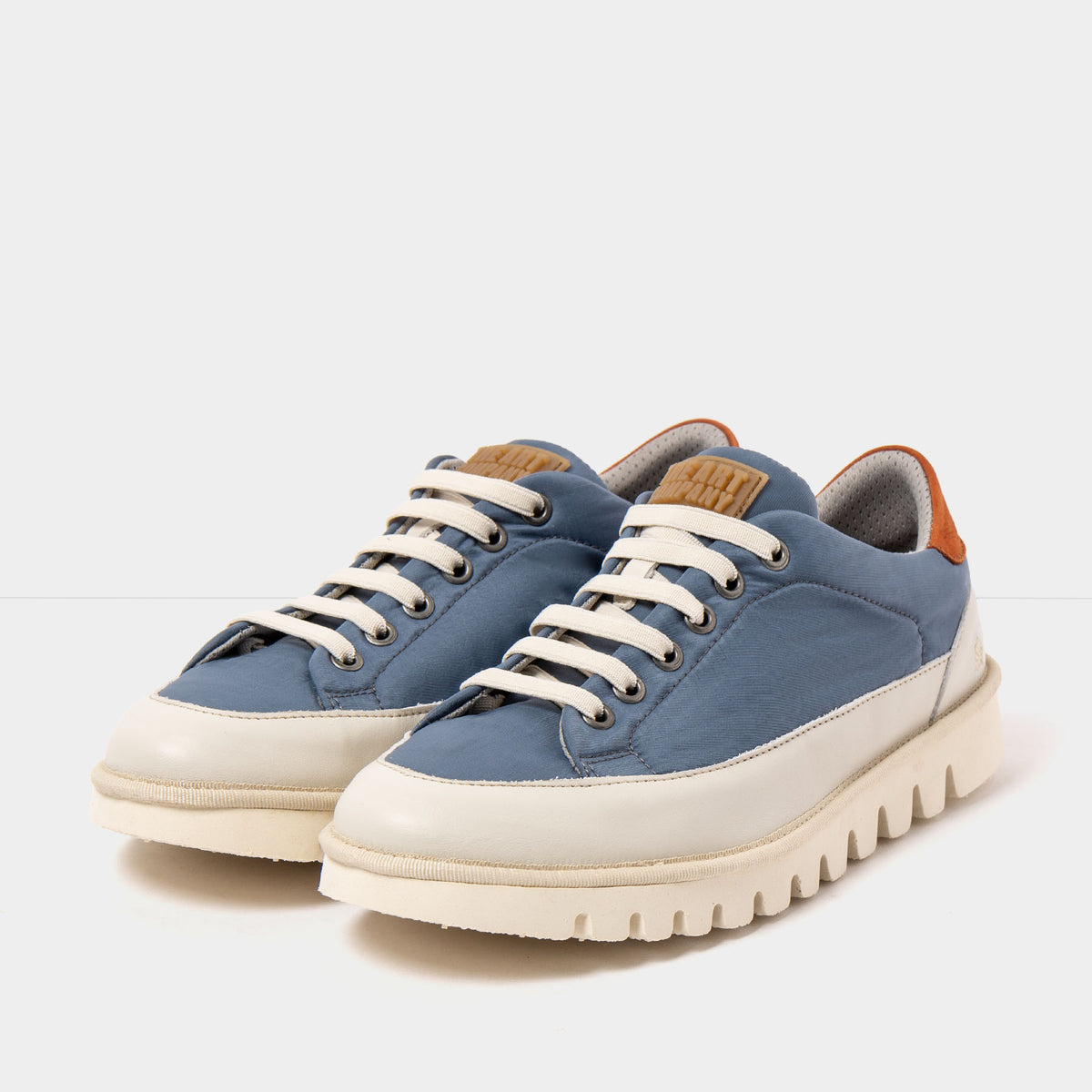 gid://shopify/Product/16172944490828_2