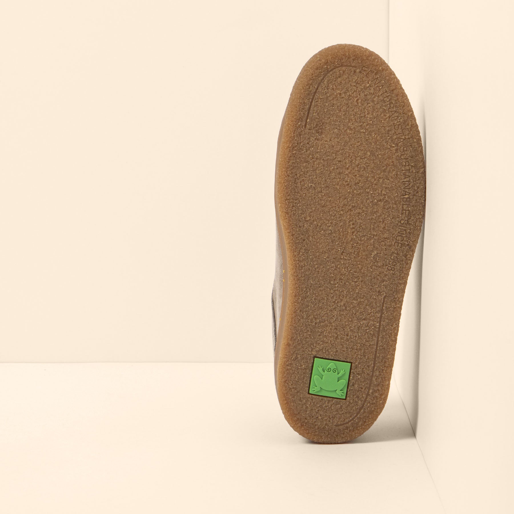 gid://shopify/Product/15700118536524_3