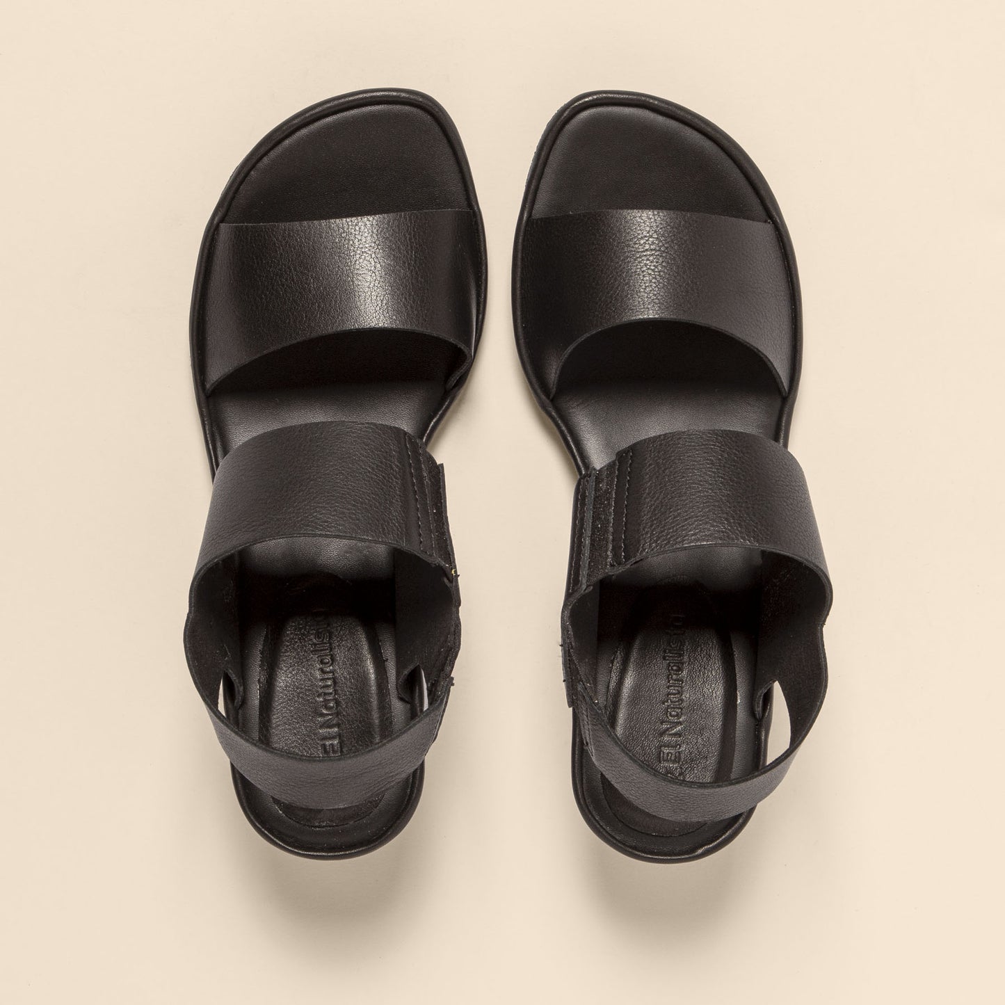 gid://shopify/Product/15700744339788_7