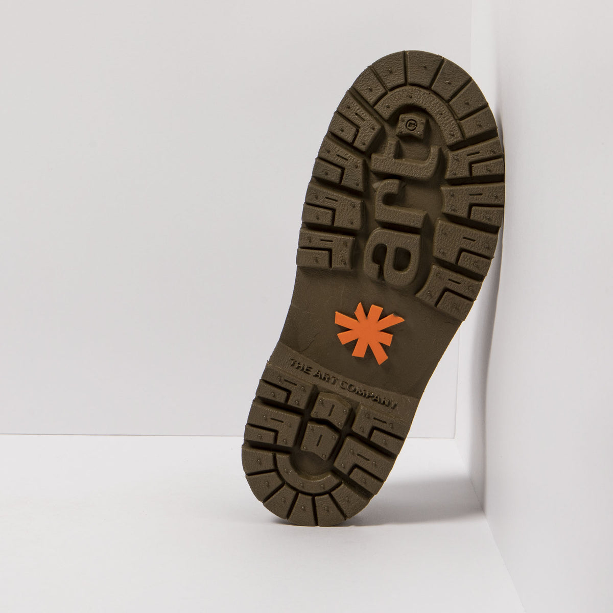 gid://shopify/Product/16171574165836_6