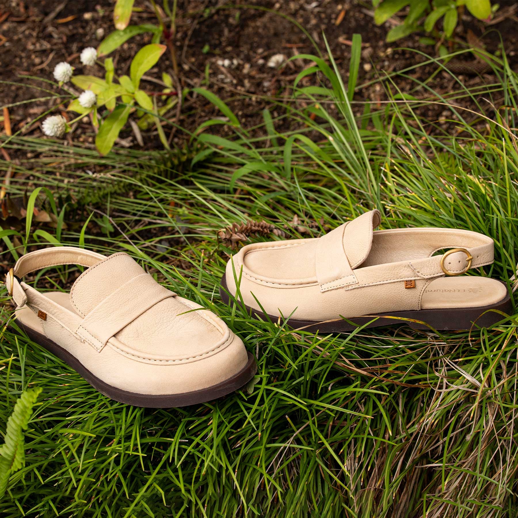 gid://shopify/Product/15700589805900_7
