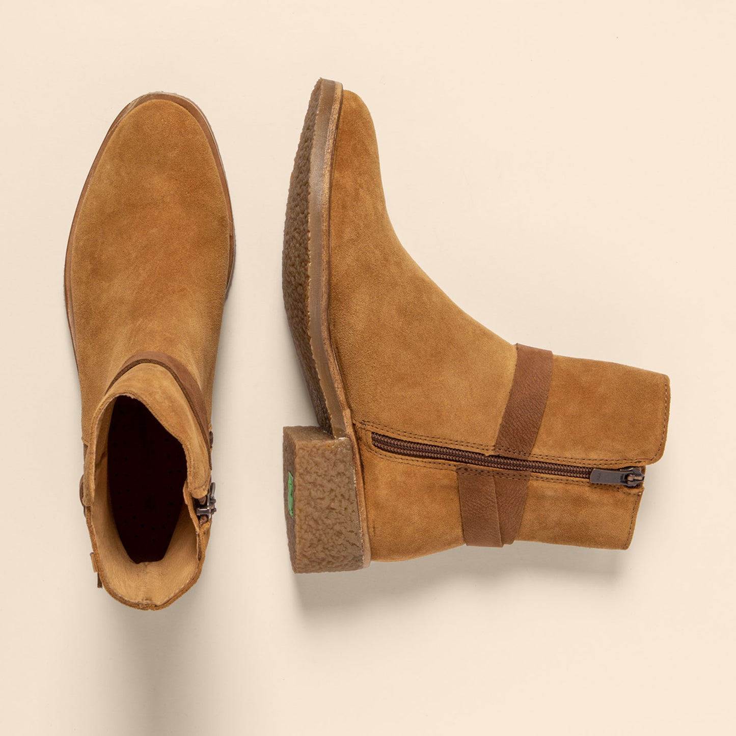 gid://shopify/Product/15700158284108_4