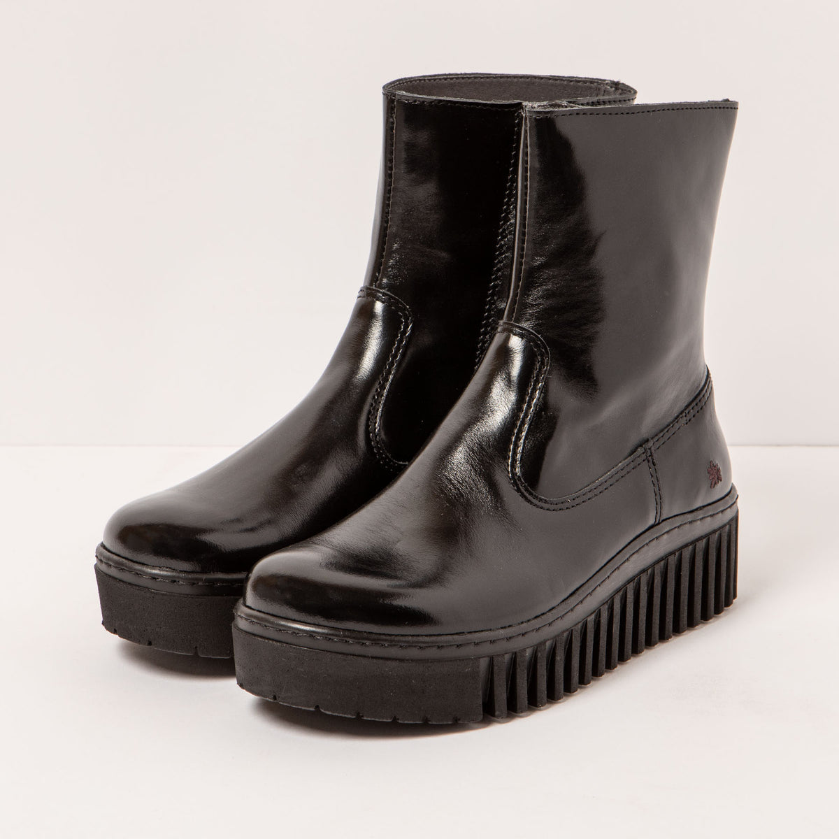gid://shopify/Product/16172426101068_2