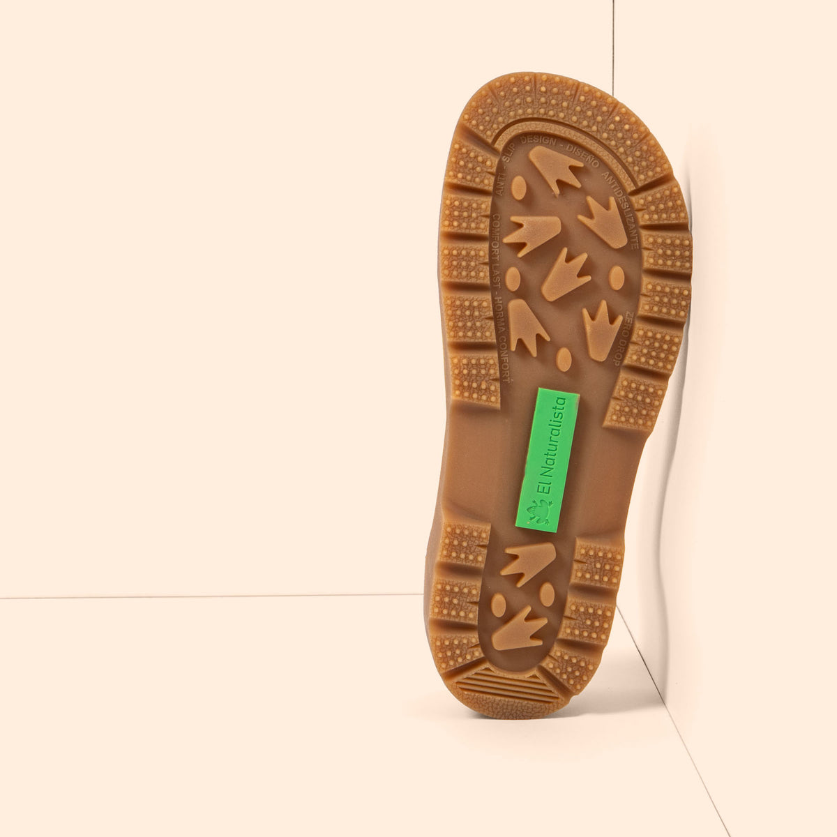 gid://shopify/Product/16124637774156_3