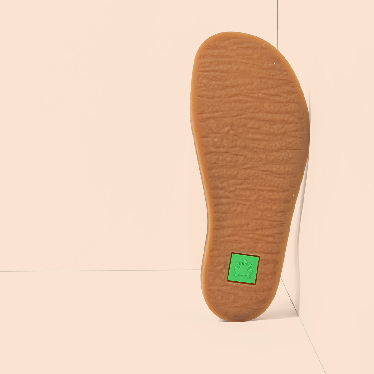 gid://shopify/Product/16124794962252_3