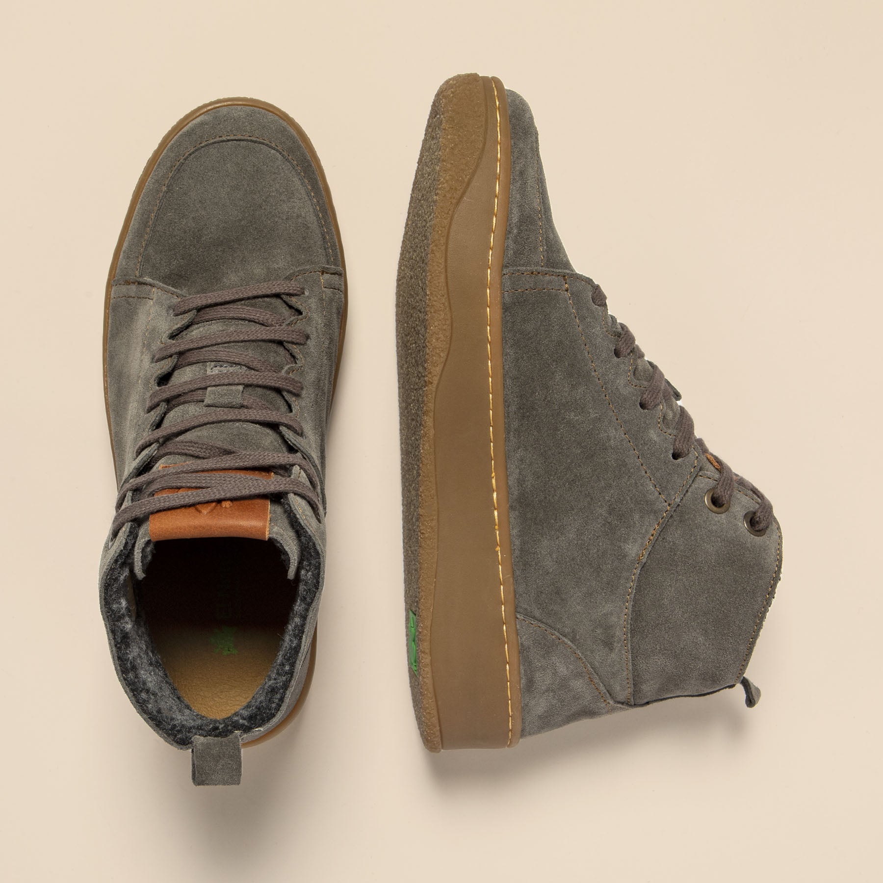 gid://shopify/Product/15700103627084_7