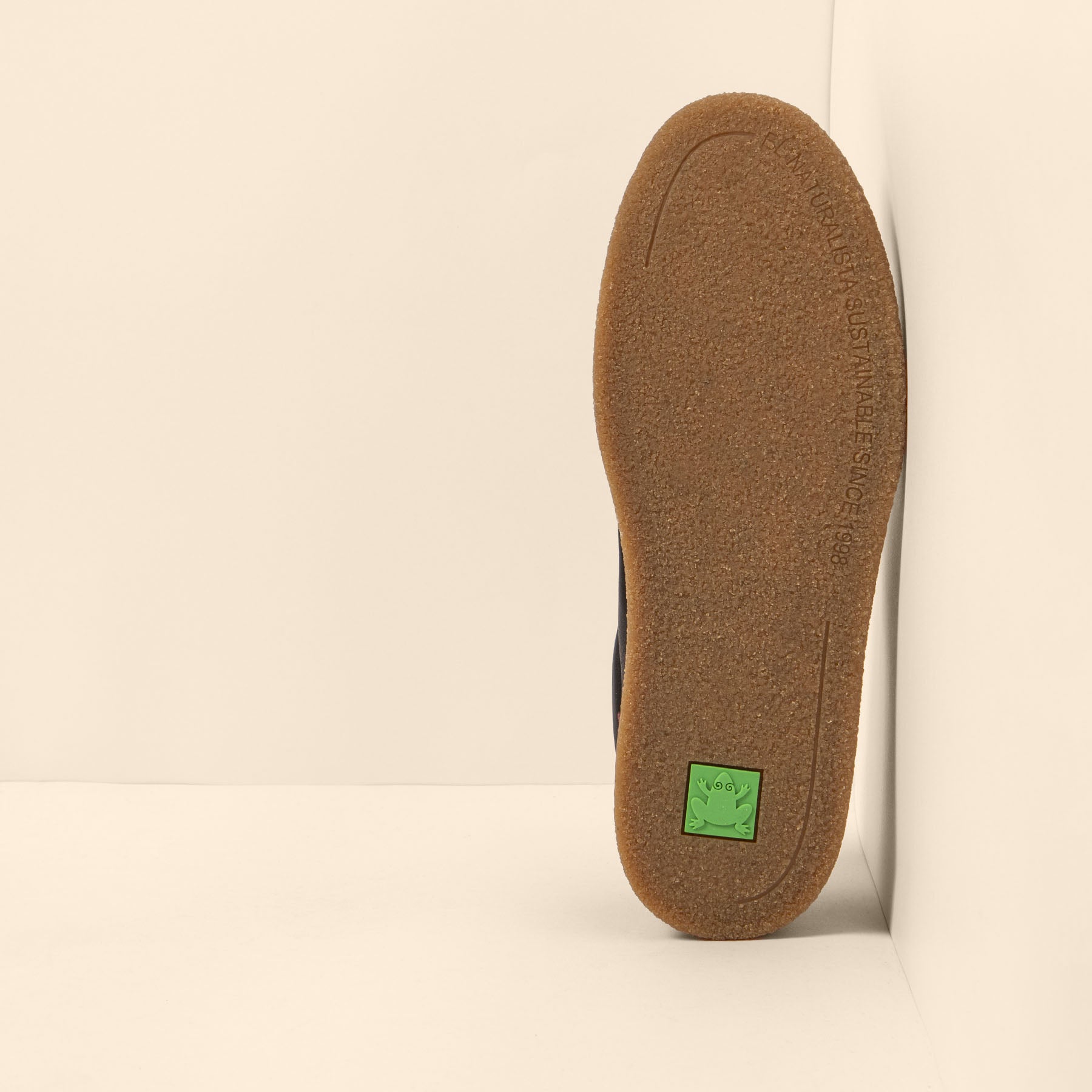 gid://shopify/Product/15791605776716_3