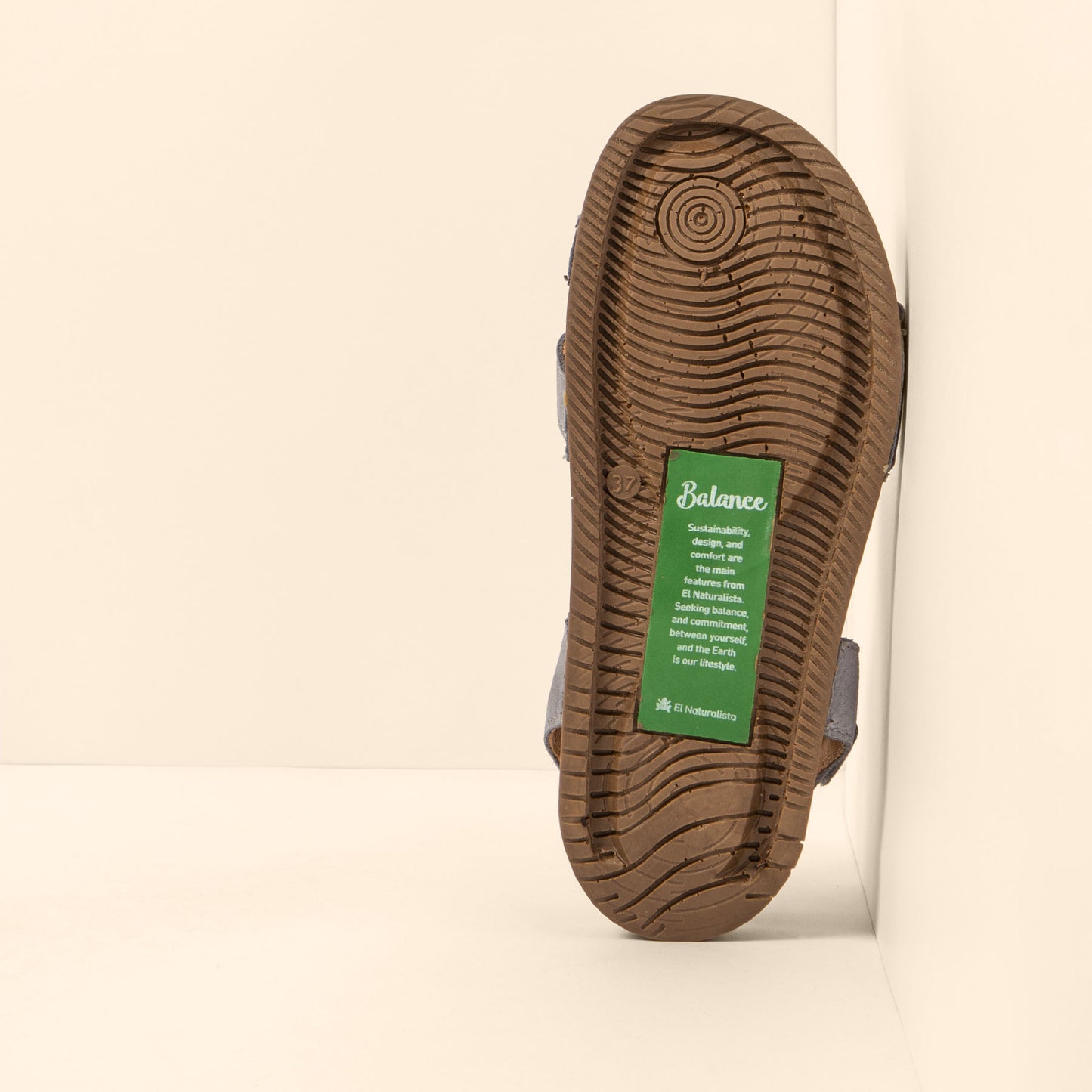 gid://shopify/Product/15700492124492_3