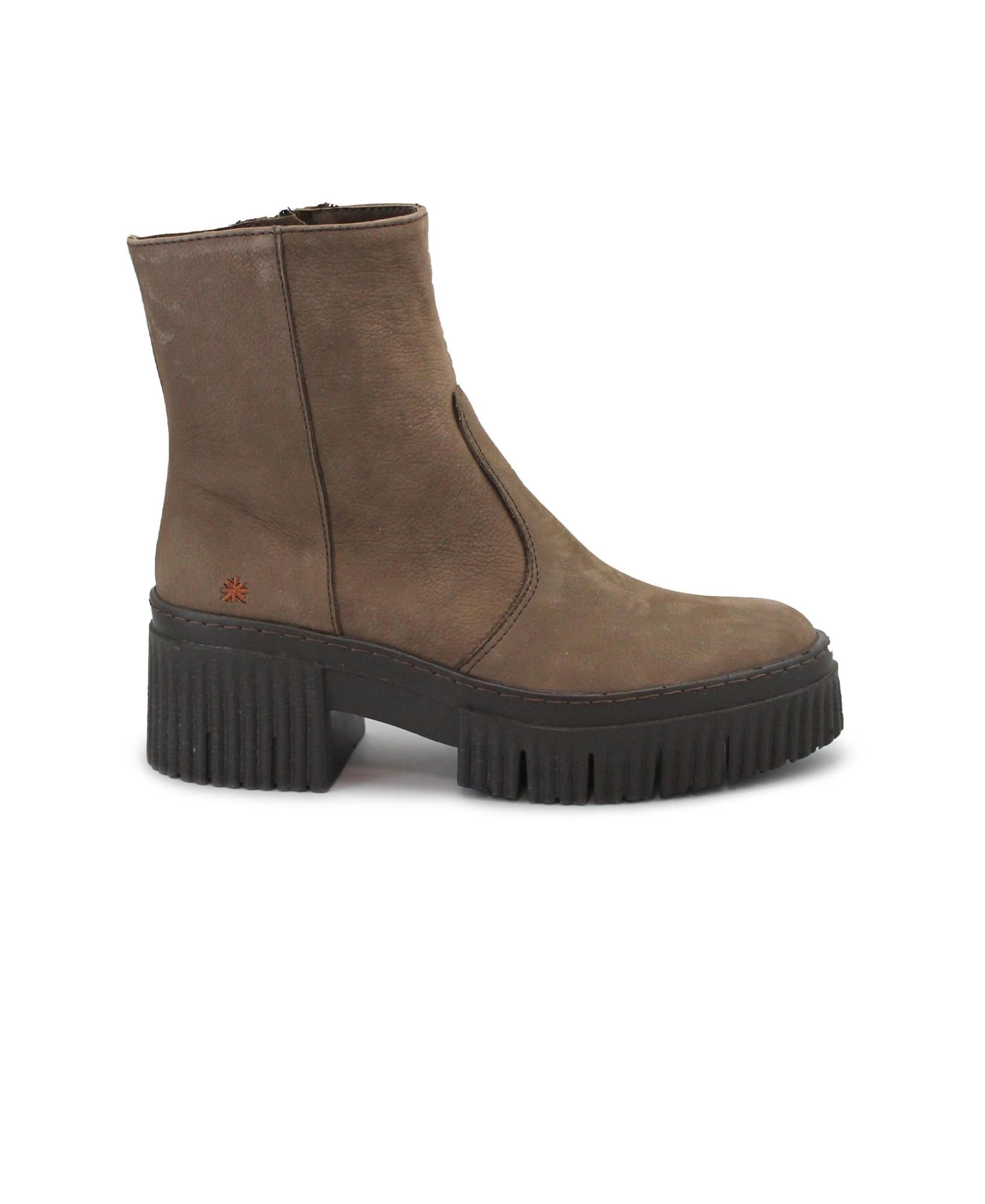 gid://shopify/Product/15738499989836_1