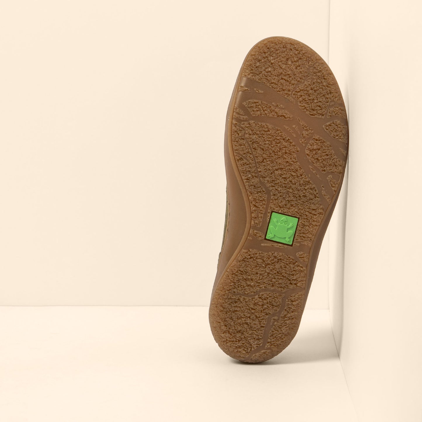 gid://shopify/Product/15699964690764_6