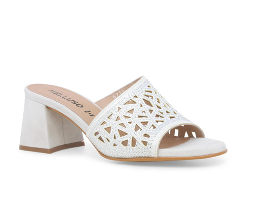 gid://shopify/Product/15686353846604_2