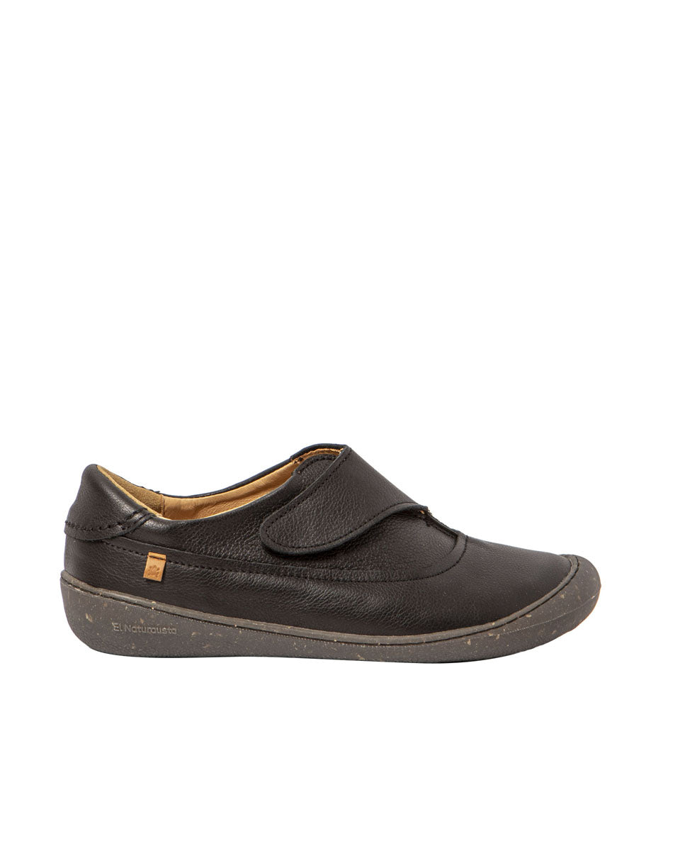 gid://shopify/Product/15700054114636_9