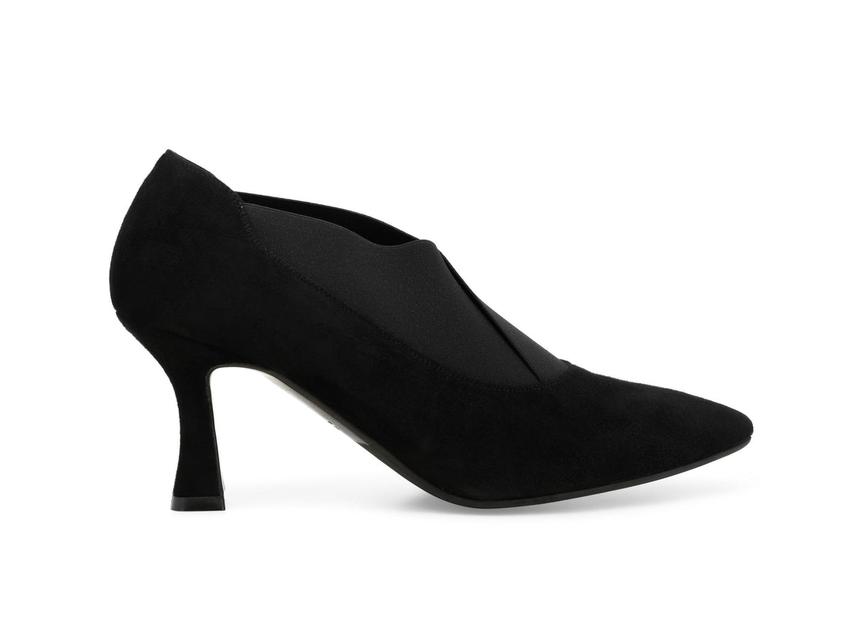 gid://shopify/Product/16118135423308_1