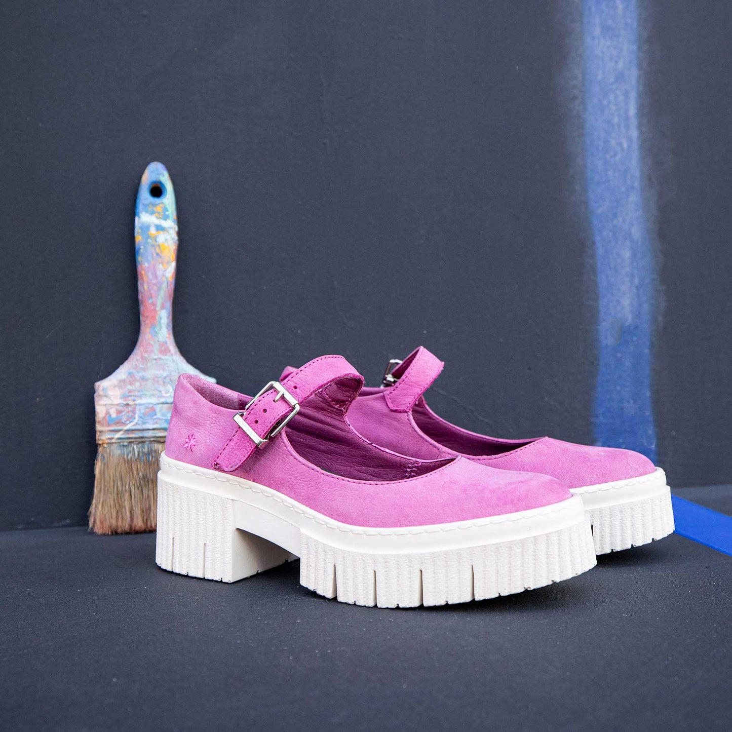 gid://shopify/Product/15693891993932_7