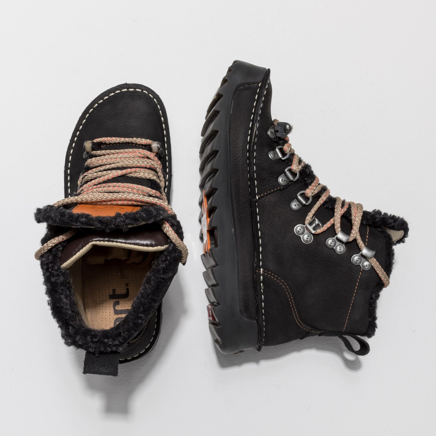 gid://shopify/Product/15785675325772_4