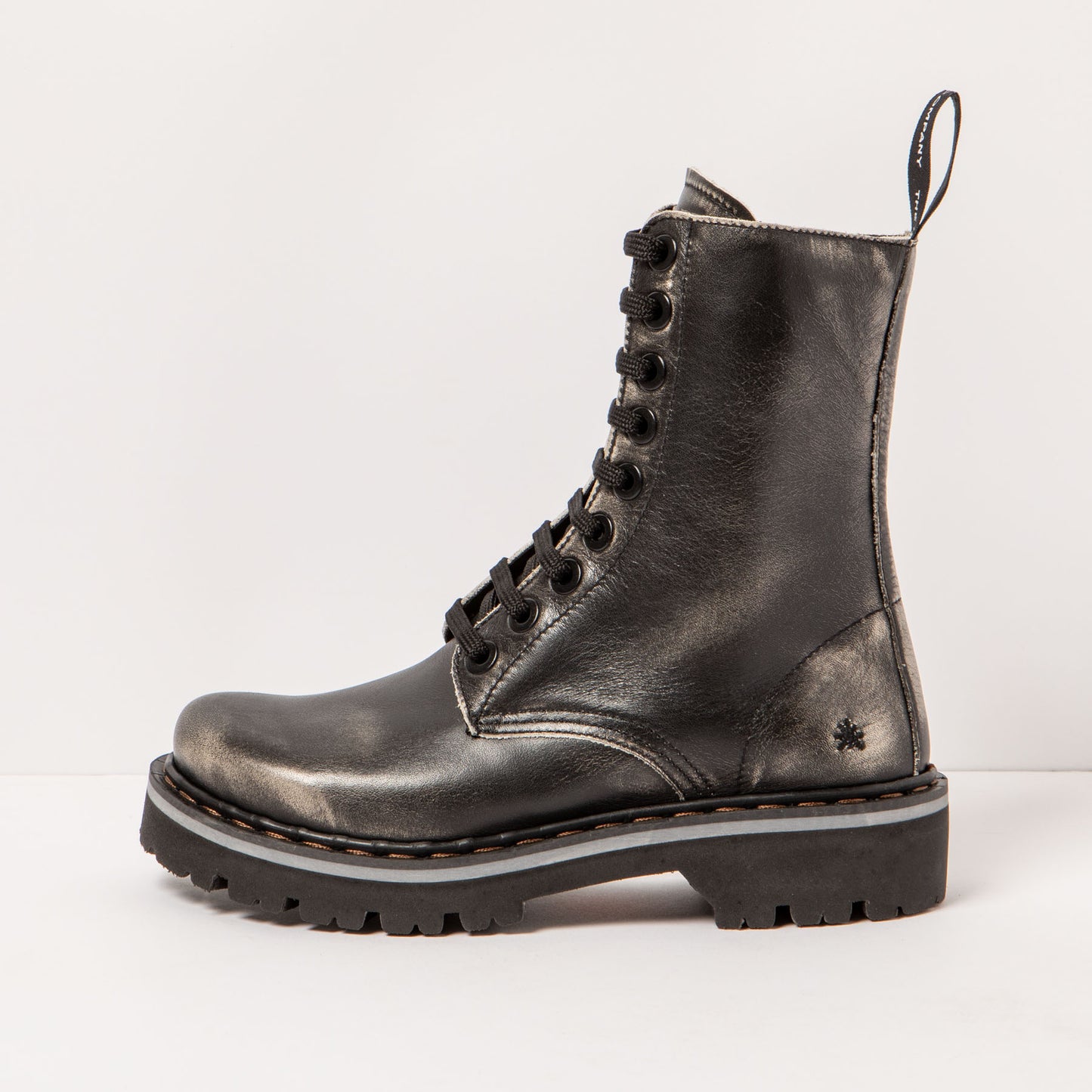 gid://shopify/Product/15693753614668_1