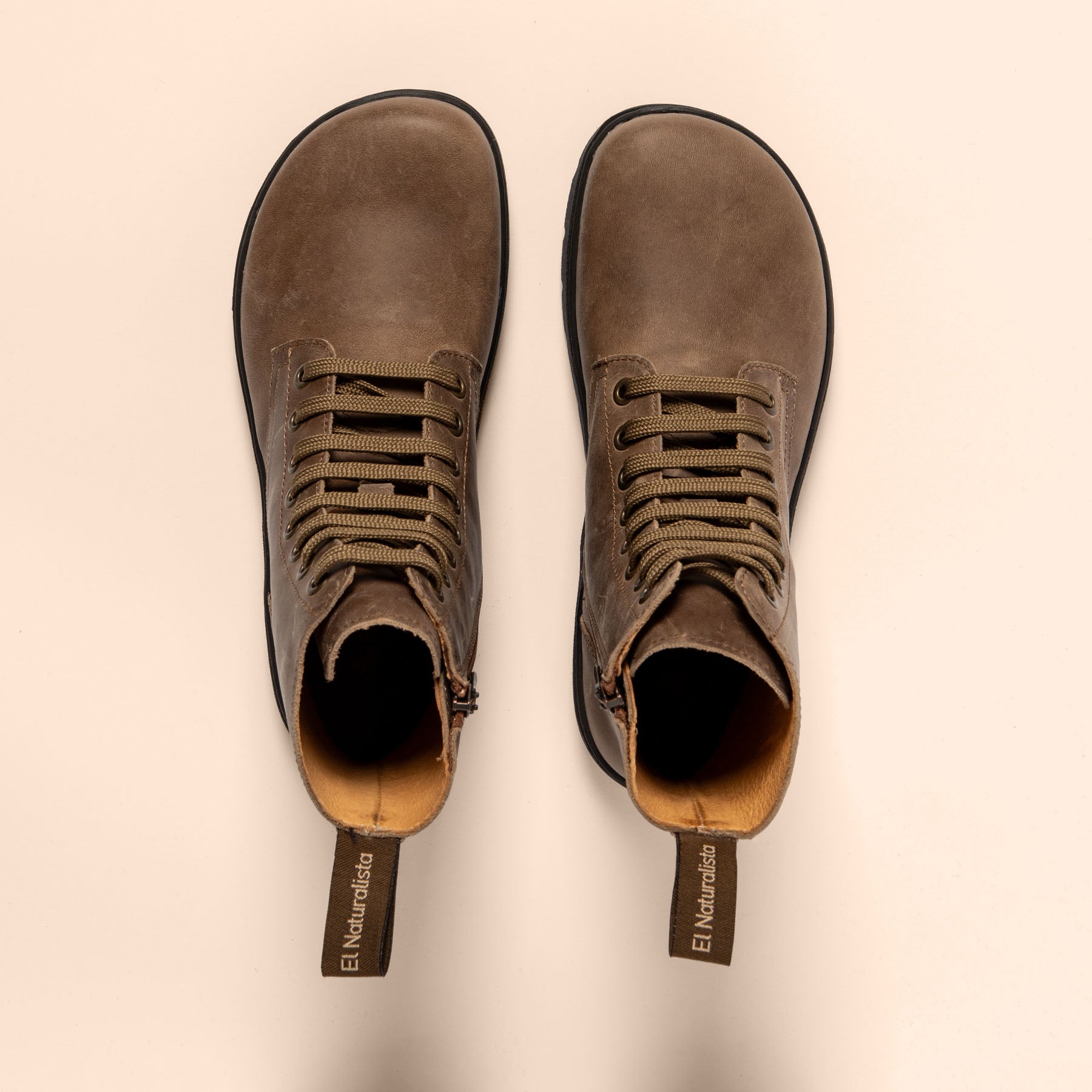 gid://shopify/Product/15700755611980_4