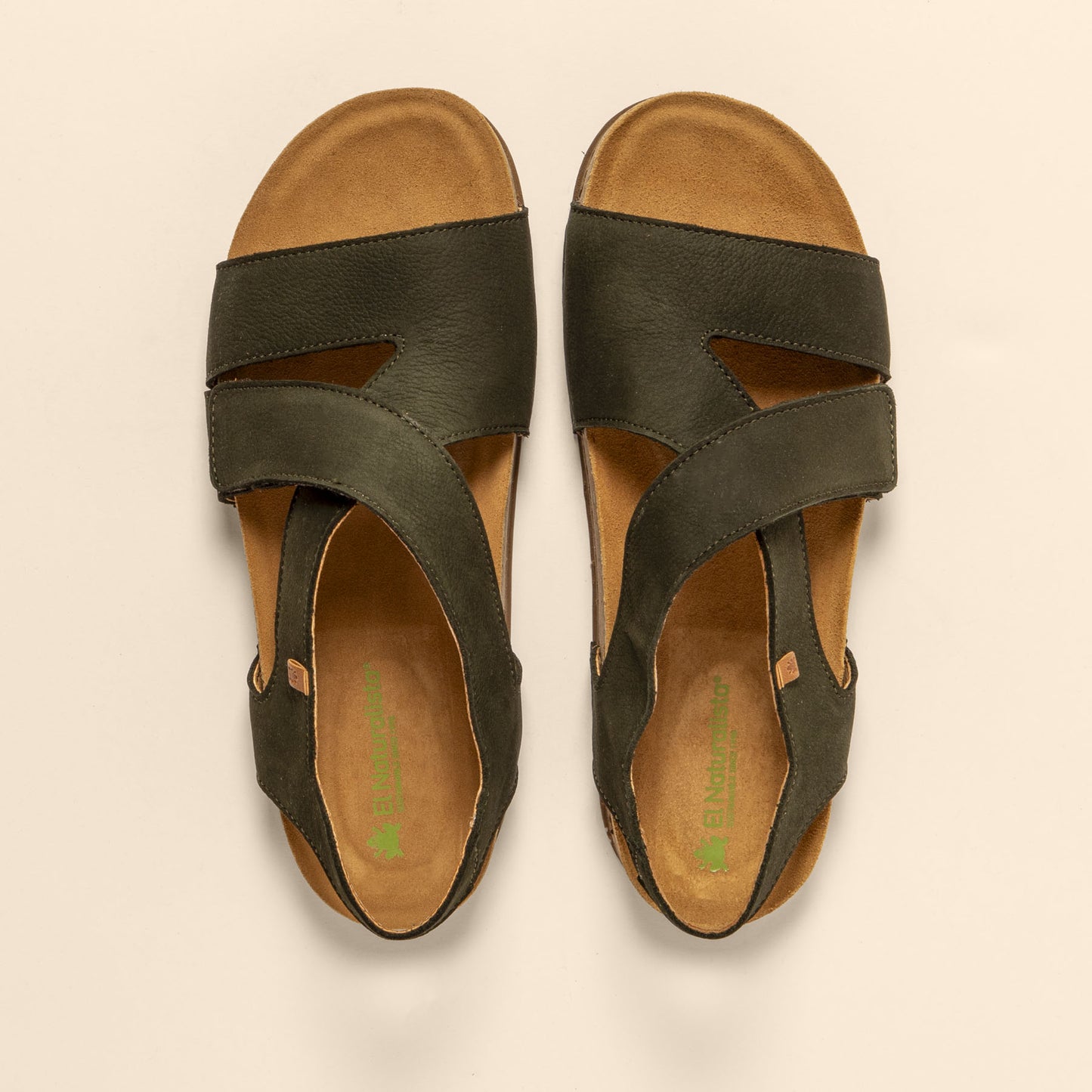 gid://shopify/Product/15700500382028_4