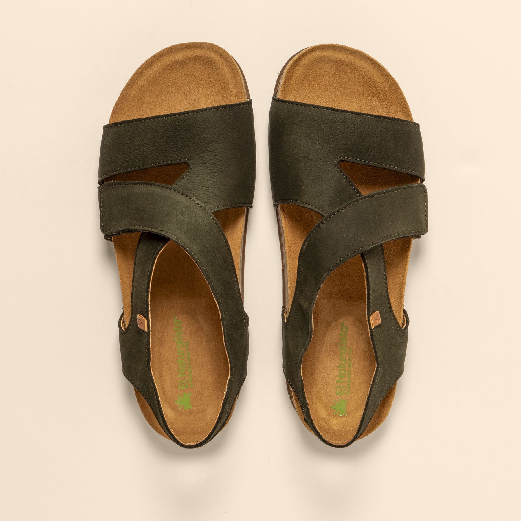 gid://shopify/Product/15700500382028_4