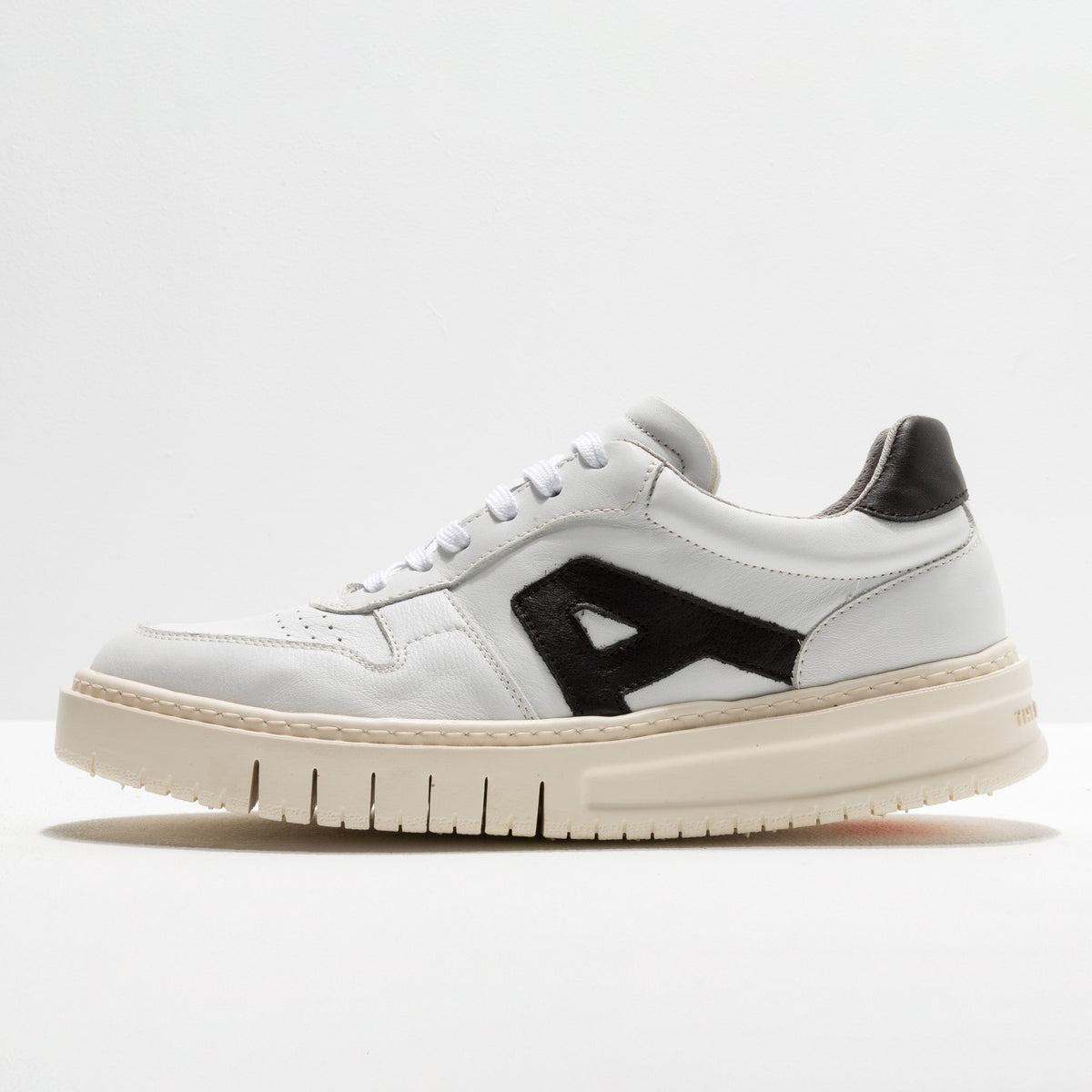 gid://shopify/Product/16171459477836_4